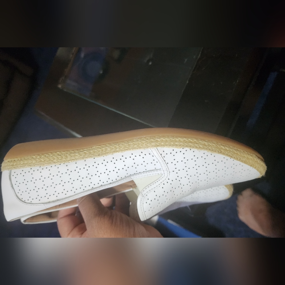 Women white flats clarks size 10 espadrille - Picture 5 of 9